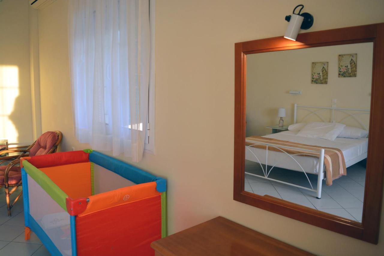 Papadatos Apts With Amazing View - 5Mins From The Beach Kontogialos Εξωτερικό φωτογραφία