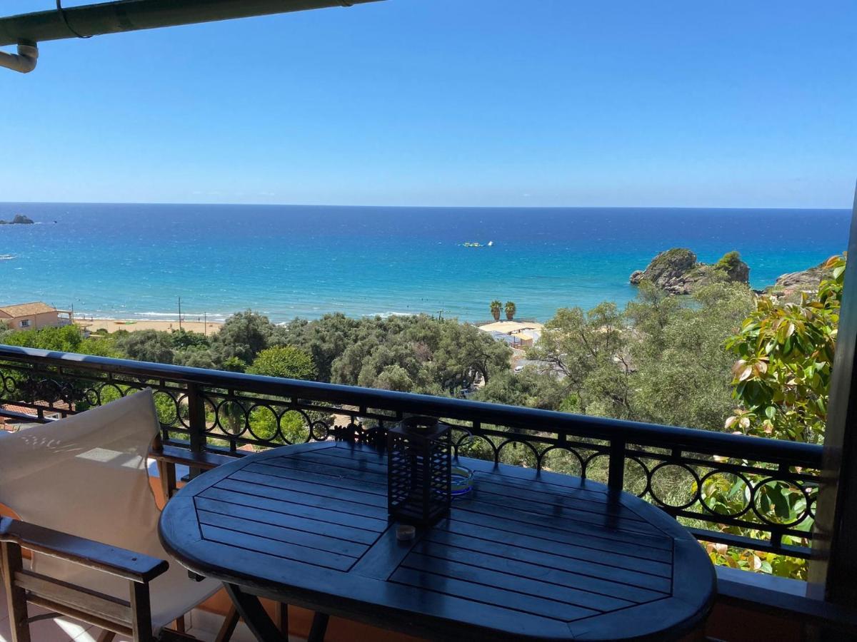 Papadatos Apts With Amazing View - 5Mins From The Beach Kontogialos Εξωτερικό φωτογραφία