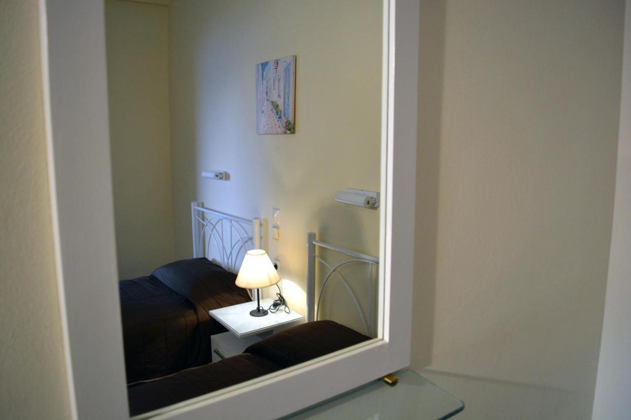 Papadatos Apts With Amazing View - 5Mins From The Beach Kontogialos Εξωτερικό φωτογραφία
