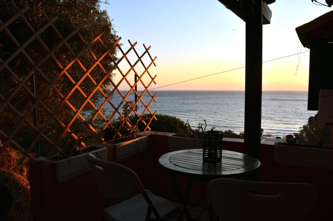 Papadatos Apts With Amazing View - 5Mins From The Beach Kontogialos Εξωτερικό φωτογραφία