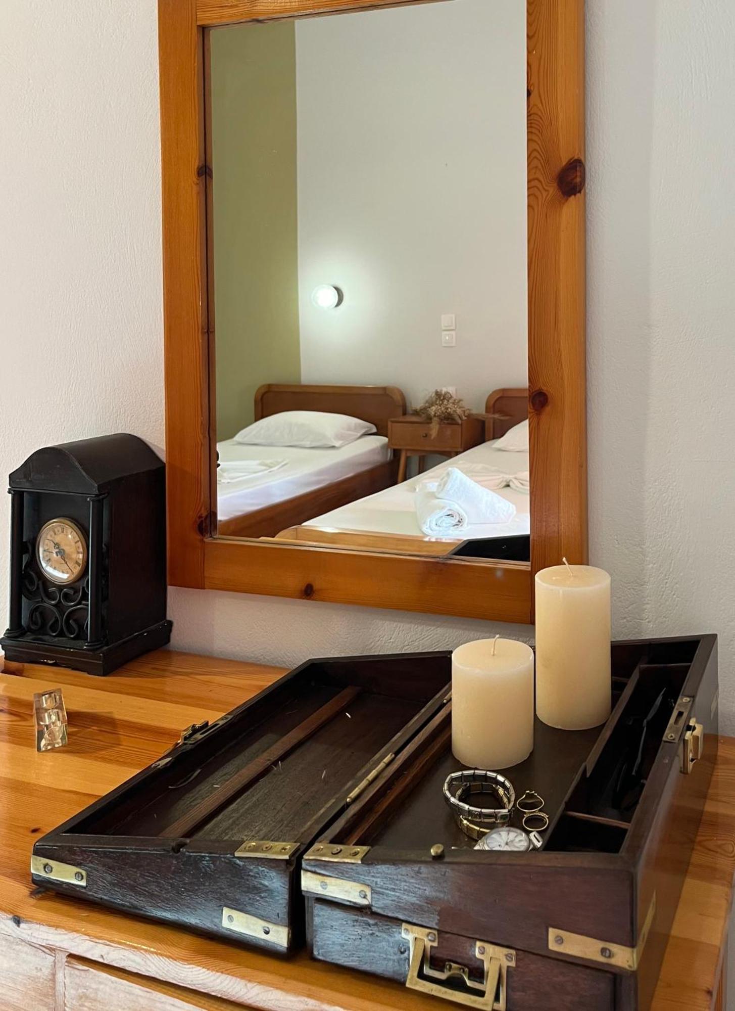 Papadatos Apts With Amazing View - 5Mins From The Beach Kontogialos Εξωτερικό φωτογραφία